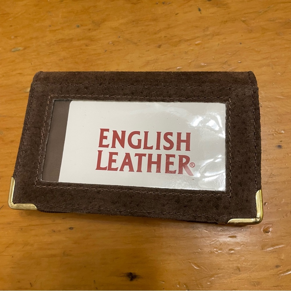 NWOT unisex vintage English Leather brown suede card holder/wallet/photo holder